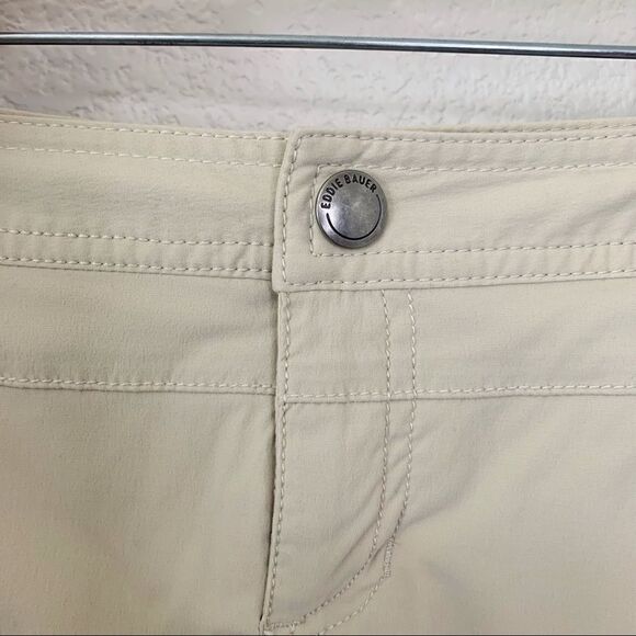Eddie Bauer Women’s Cream Travex Adventure Skort - Picture 4 of 15